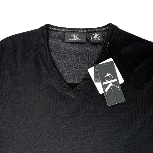 Calvin Klein Merino Wool V-Neck Men’s Sweater Black Size Medium ck New NWT - Picture 3 of 6